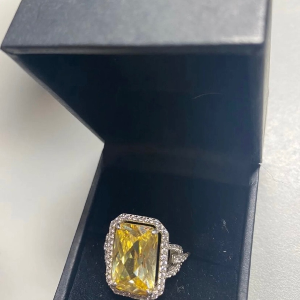 Ross Simons Ring - Picture 7 of 9